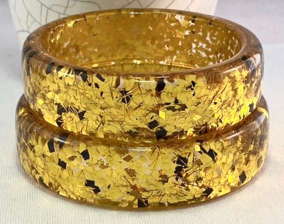 LG168 gold and black confetti lucite bangles